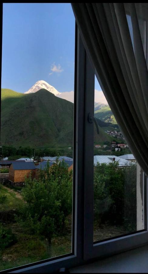 Dachi Inn Kazbegi Esterno foto